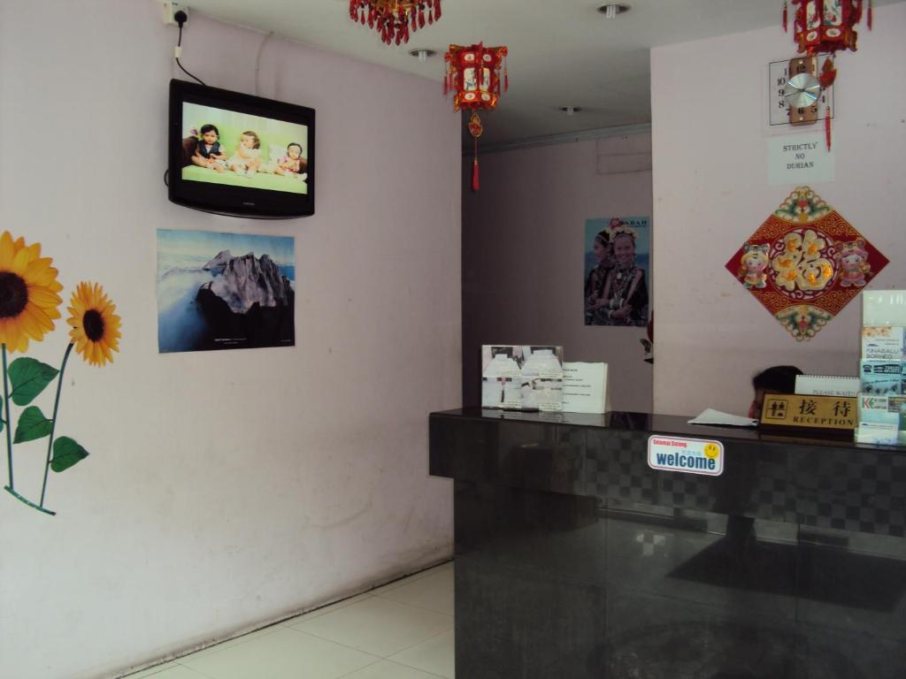 Kinabalu Borneo Hotel Кота Кинабалу Екстериор снимка