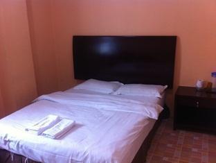 Kinabalu Borneo Hotel Кота Кинабалу Екстериор снимка